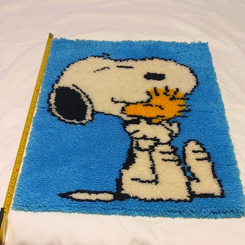 Vintage 1970's Snoopy latch hook wall rug